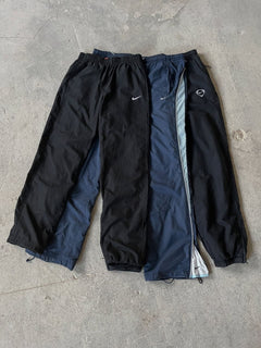 TRACKPANTS