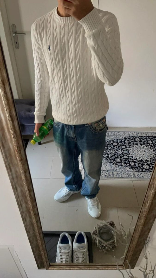 KNITWEAR SWEATERS