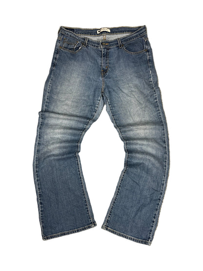 Levi's Bootcut Jeans