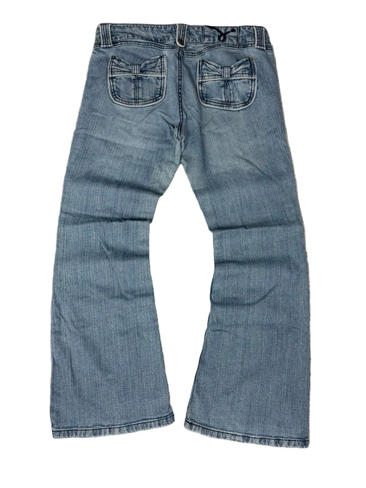 Baggy Bootcut Jeans – Light Wash, Bow Pockets