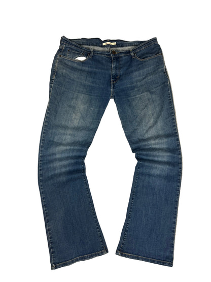 Levi's Bootcut Jeans
