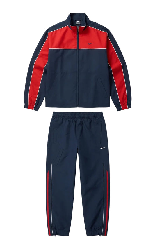 Nike Tracksuit (M)